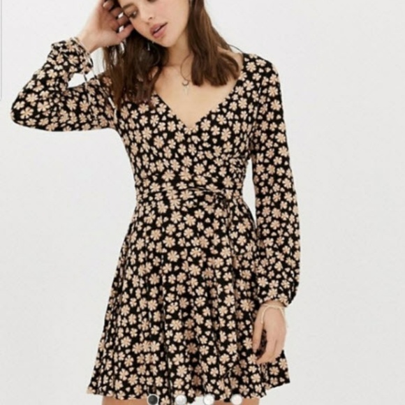 Free People Dresses & Skirts - Free People Pradera Floral Print Wrap Dress NWT